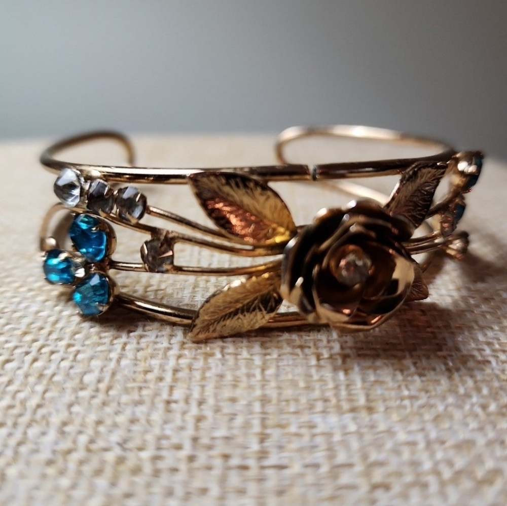 Mid-century/1940 Coro Pegasus bracelet